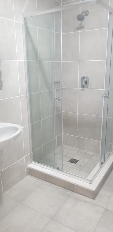 To Let 2 Bedroom Property for Rent in Gordons Bay Western Cape